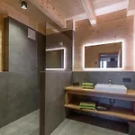 아파트 Schrolln *